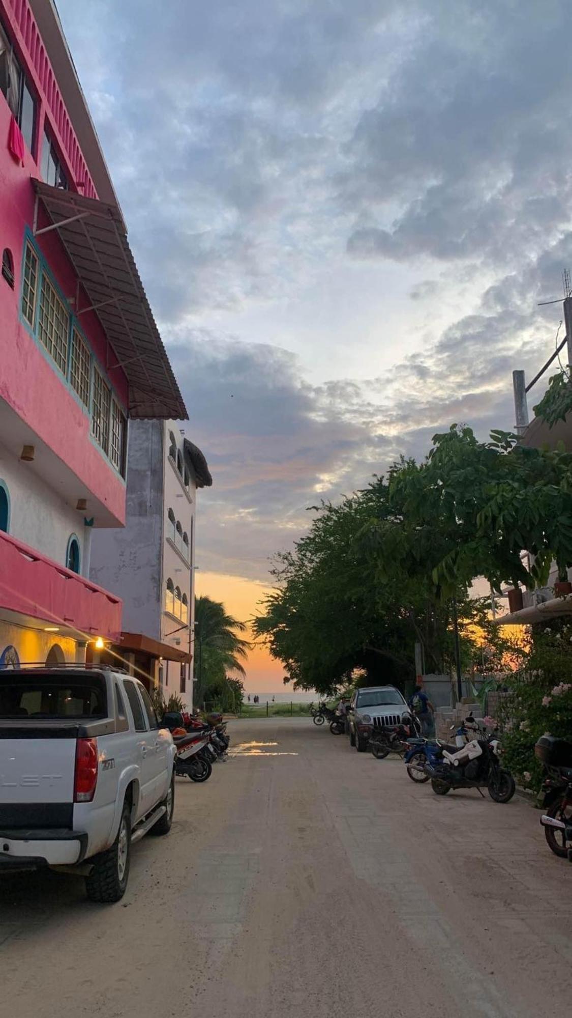 Surf Paradise Zicatela Otel Puerto Escondido  Dış mekan fotoğraf